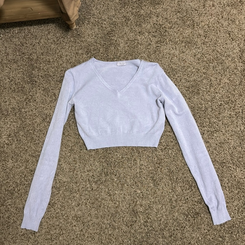 Brandy Melville cropped sweater shirt!!